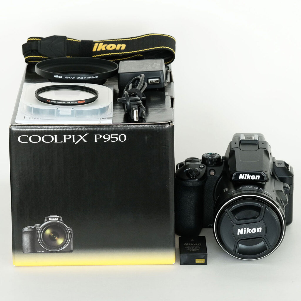 Nikon COOLPIX P950 Nikon COOLPIX P950