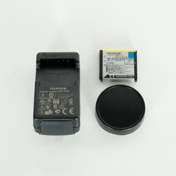 FUJIFILM X10 ブラック