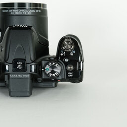 Nikon COOLPIX P520 BK ブラック Nikon COOLPIX P520 BK ブラック