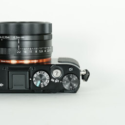 SONY Cyber-shot DSC-RX1RM2
