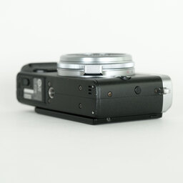 FUJIFILM X70 シルバー