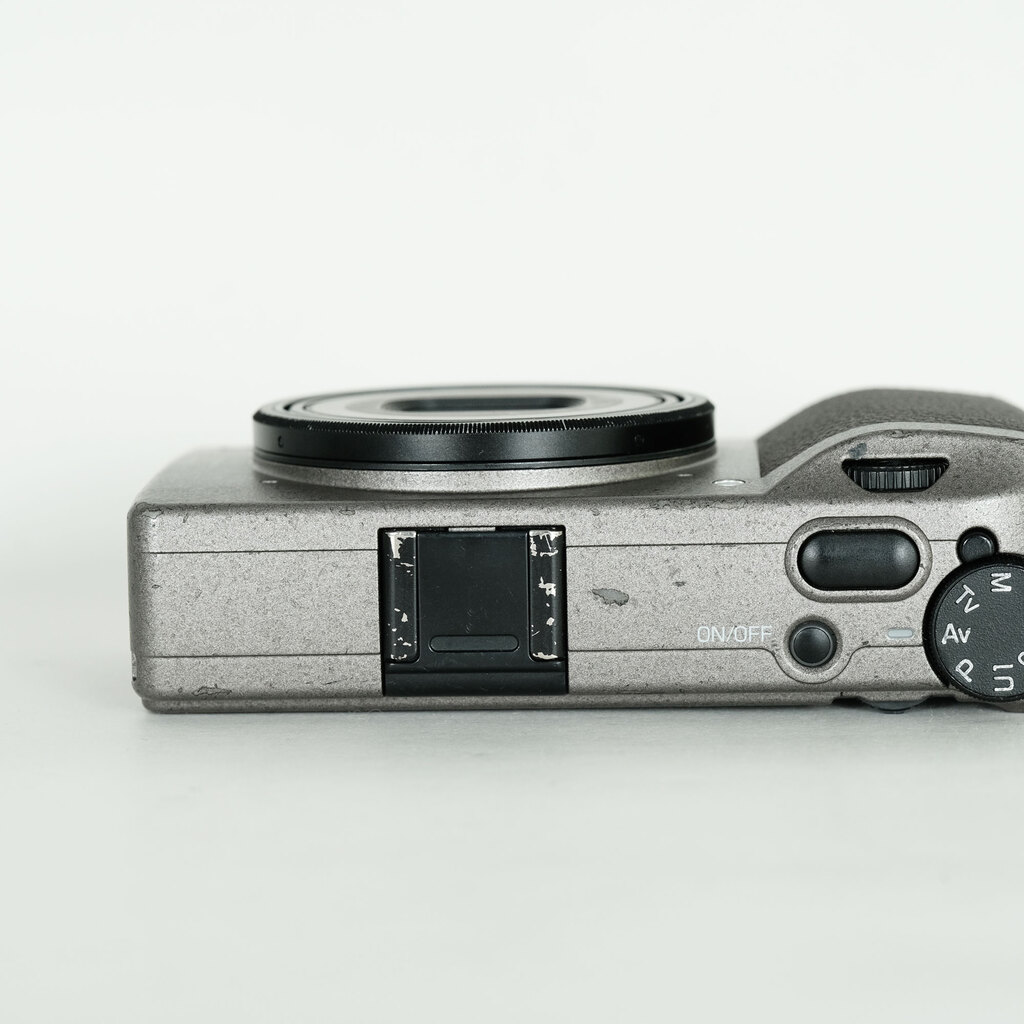 RICOH GR III Diary Editionの出品 | ONE SCENE（ワンシーン）