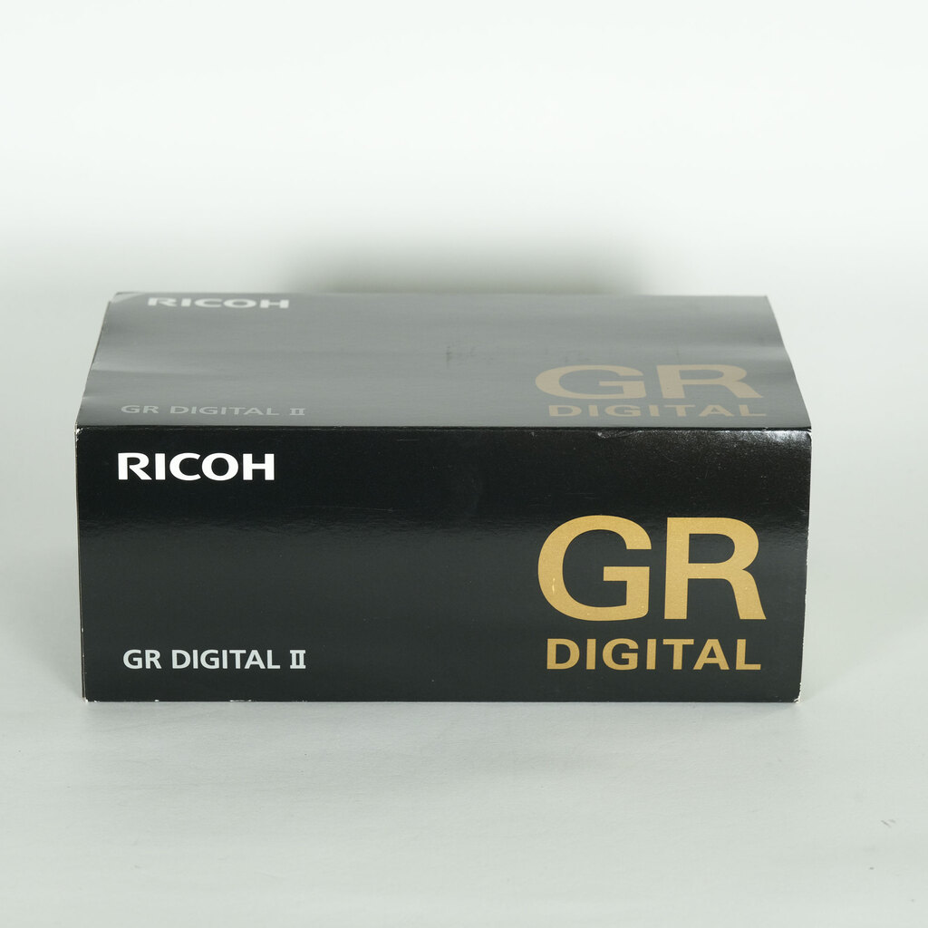 RICOH GR DIGITAL II RICOH GR DIGITAL II