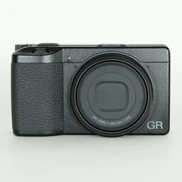 RICOH GR IIIx