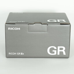 RICOH GR IIIx RICOH GR IIIx