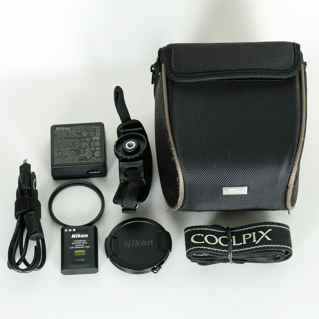 Nikon COOLPIX B700 ブラック Nikon COOLPIX B700 ブラック