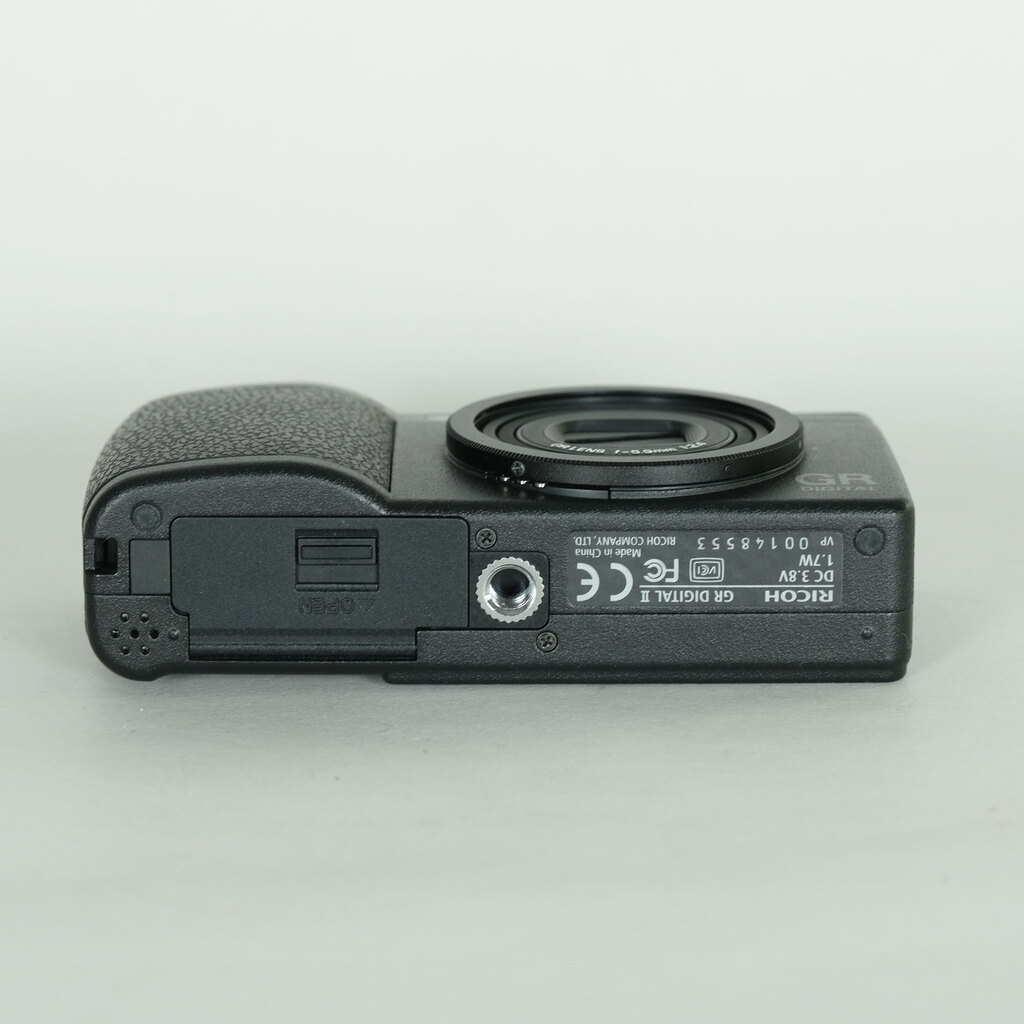 RICOH GR DIGITAL II RICOH GR DIGITAL II