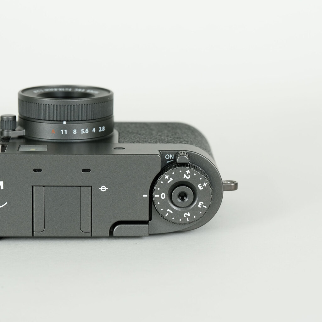 FUJIFILM X half X-HF1 FUJIFILM X half X-HF1