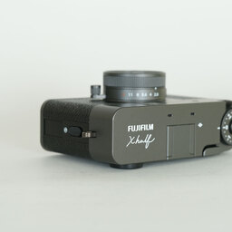 FUJIFILM X half X-HF1 FUJIFILM X half X-HF1