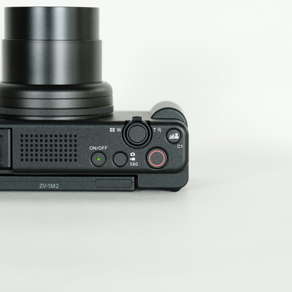 ジャンク品　SONY VLOGCAM ZV-1 中古)SONY (ソニー) VLOGCAM ZV-1（商品ID：3717021487174）詳細