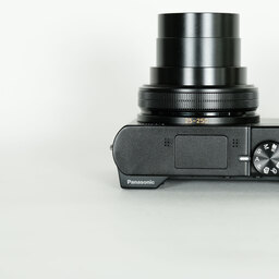 Panasonic LUMIX DMC-TX1