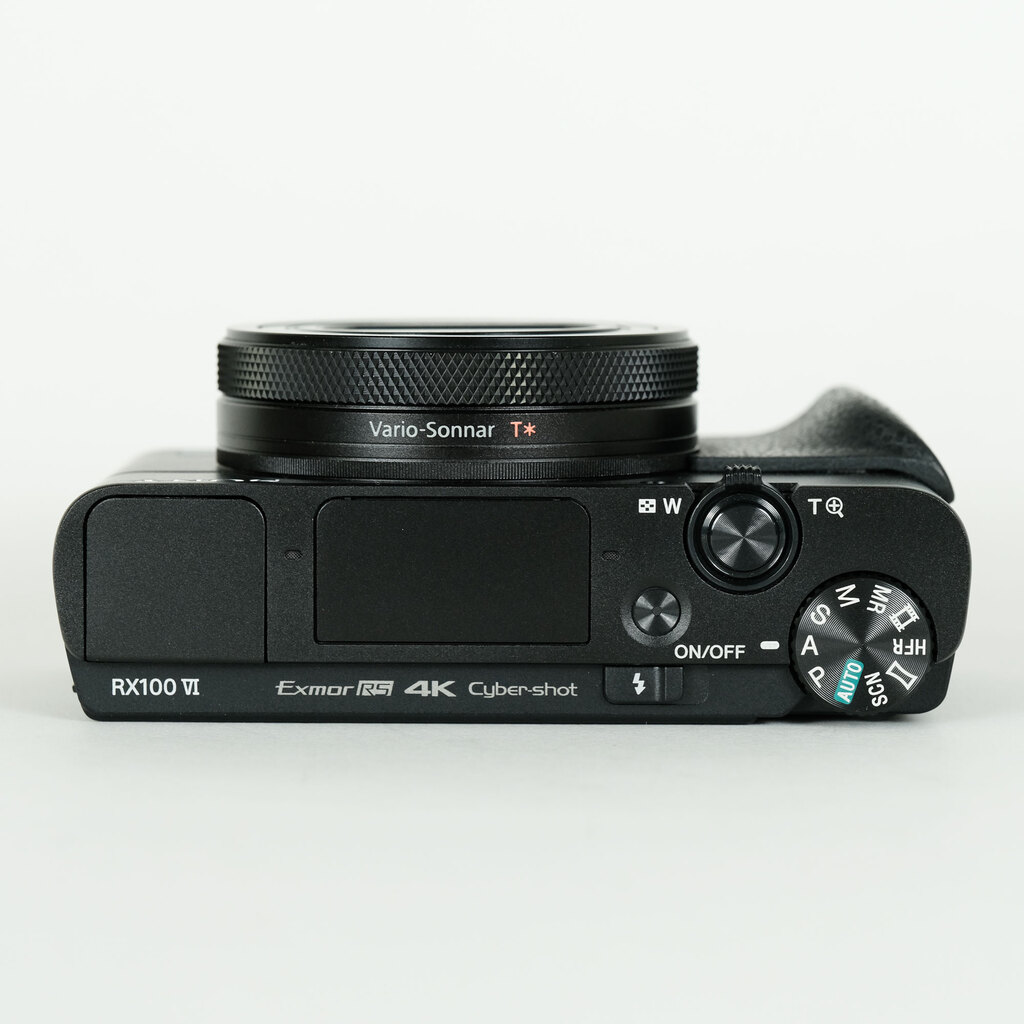 SONY Cyber-shot DSC-RX100M6
