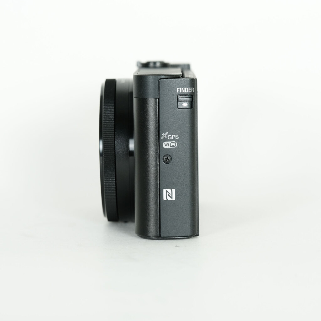 SONY Cyber-shot DSC-HX90V SONY Cyber-shot DSC-HX90V