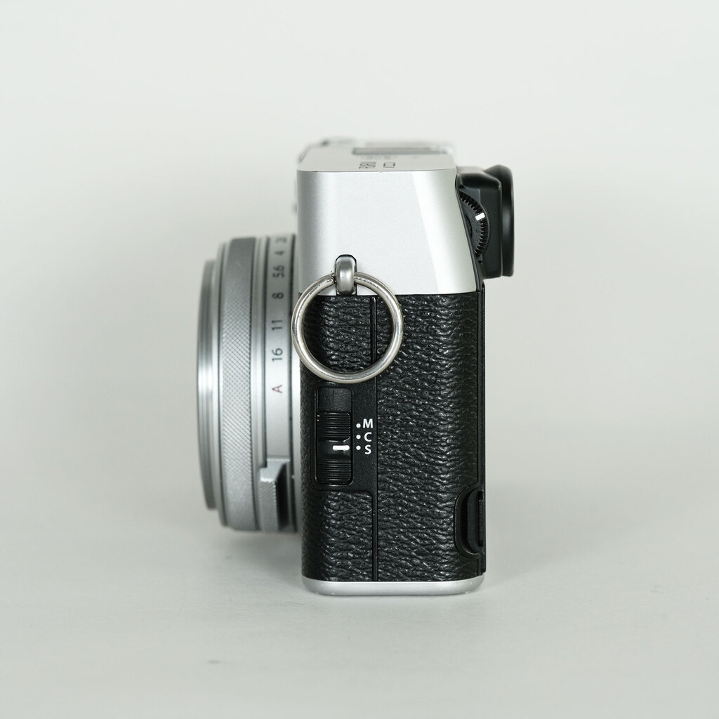 FUJIFILM X100V シルバー