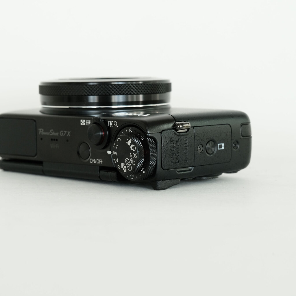 Canon PowerShot G7X Canon PowerShot G7X