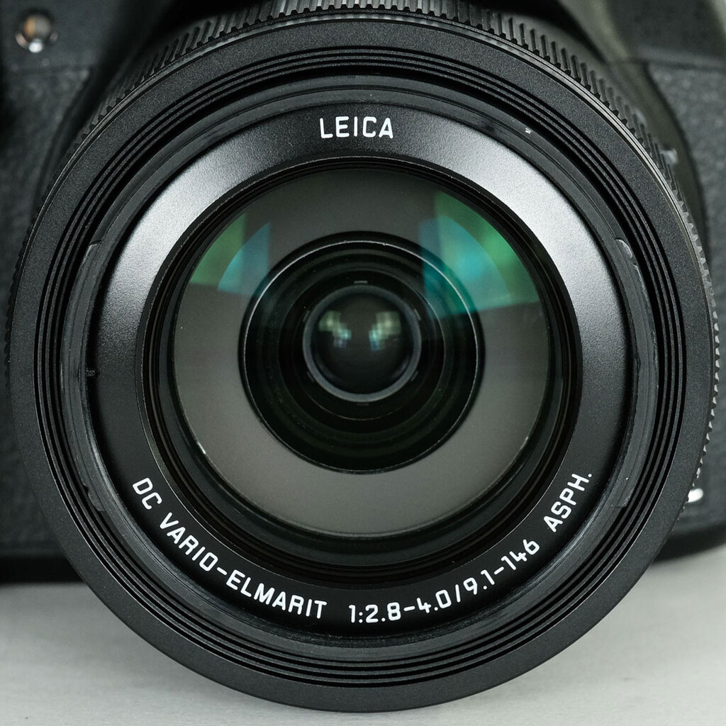 Panasonic LUMIX DMC-FZ1000の出品 | ONE SCENE（ワンシーン）