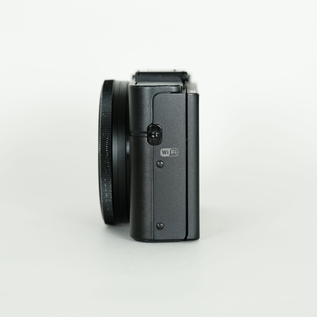 SONY Cyber-shot DSC-RX100M2