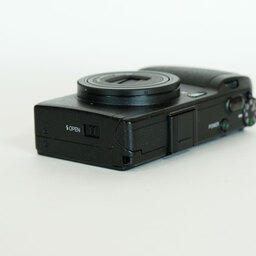 RICOH GR DIGITAL IV RICOH GR DIGITAL IV