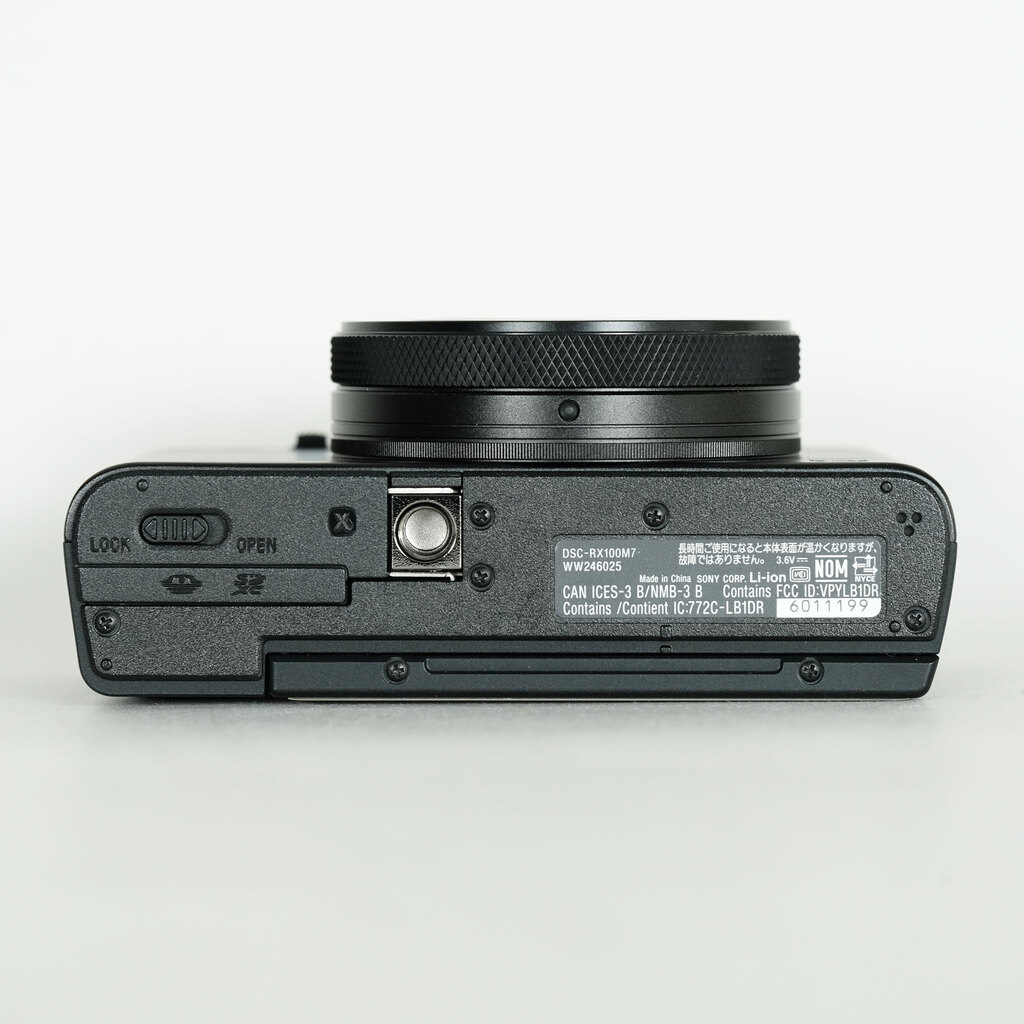 SONY Cyber-shot DSC-RX100M7G シューティンググリップキット SONY Cyber-shot DSC-RX100M7G シューティンググリップキット