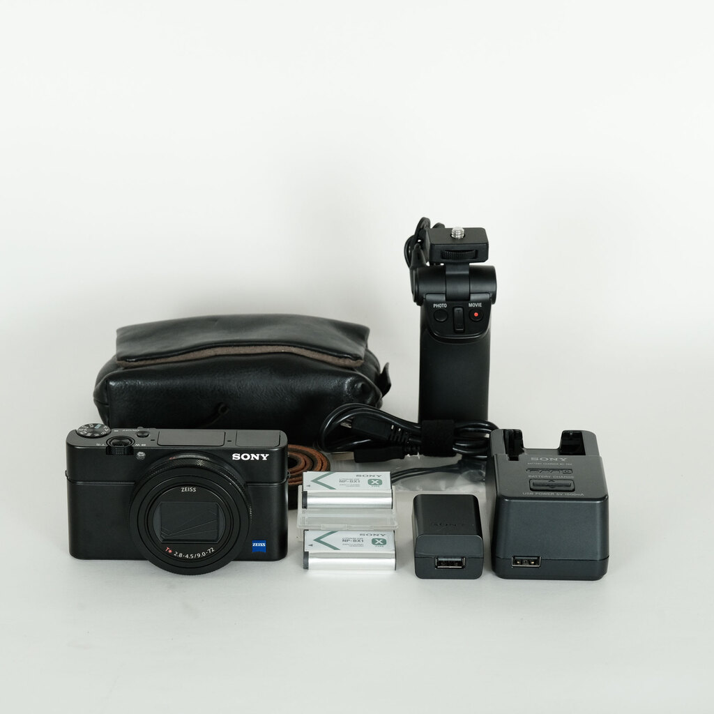 Sony rx100m5a Cyber-shot シューティンググリップ付 1型 Sony rx100m5a Cyber-shot シューティンググリップ付 1型ヴィ
