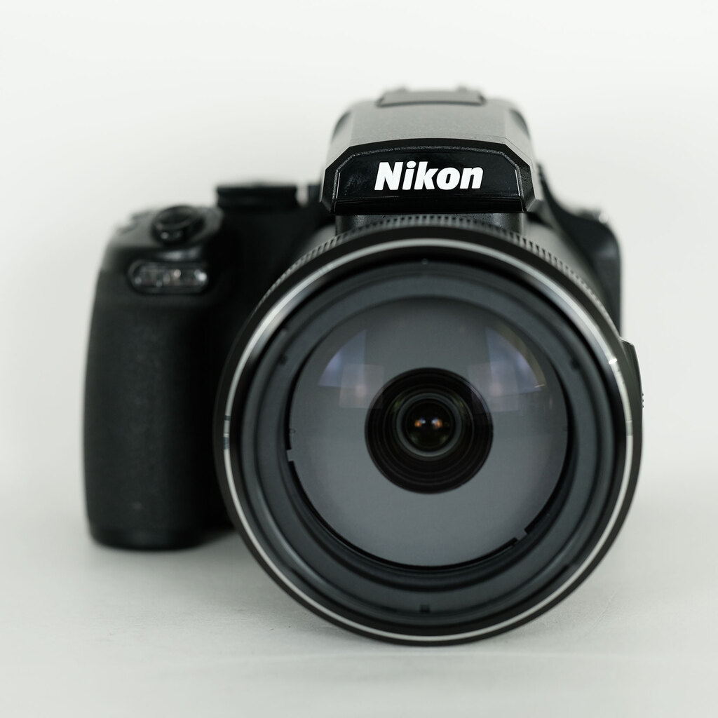 NICON コンパクトデジタルカメラ COOLPIX B600 本体 ニコン Amazon | Nikon デジタルカメラ COOLPIX B600 BK 光学60倍 軽量