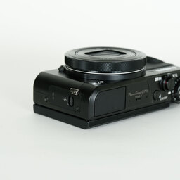 Canon PowerShot G7X Mark II Canon PowerShot G7X Mark II