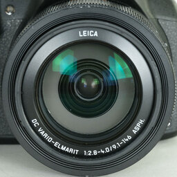 Panasonic LUMIX DMC-FZ1000