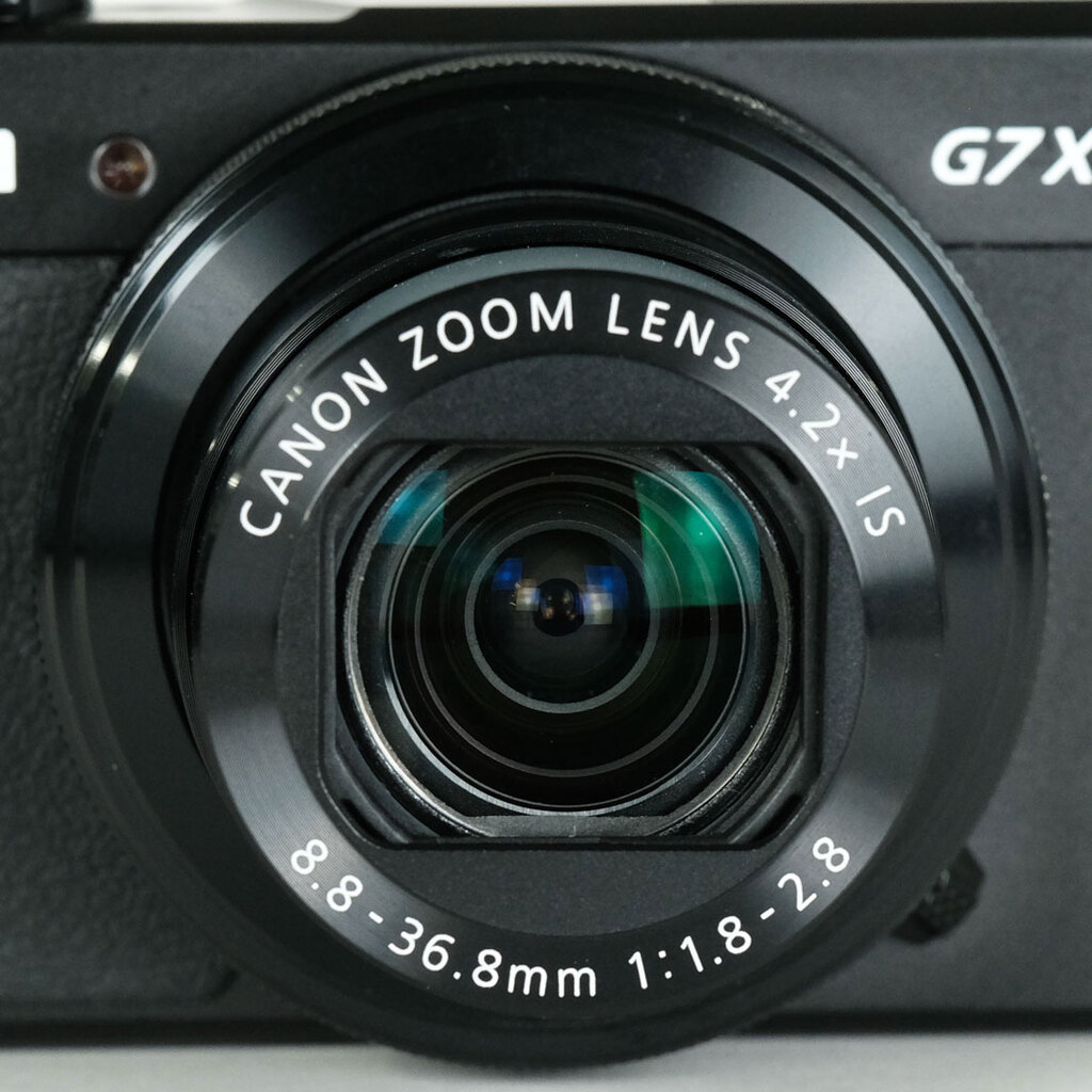 Canon PowerShot G7X Mark II Canon PowerShot G7X Mark II