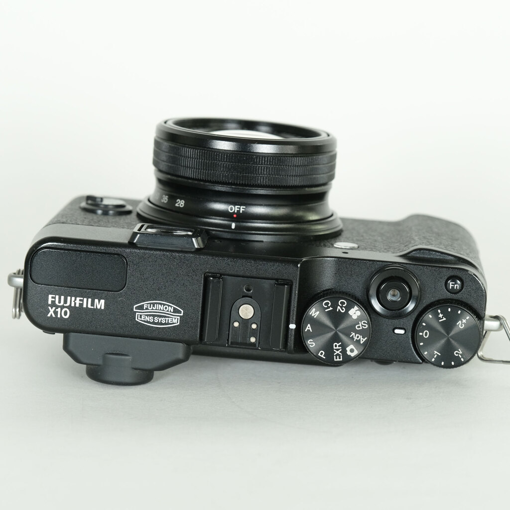 FUJIFILM X10 ブラック FUJIFILM X10 ブラック