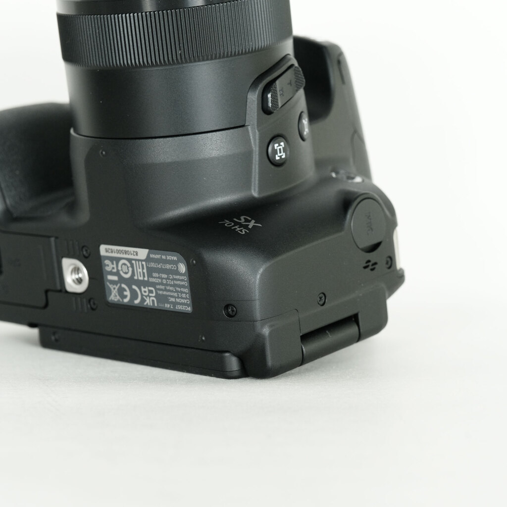 えーす　Canon SX70 HS おまけ付き Canon PowerShot SX70 HSの出品 | ONE SCENE（ワンシーン）
