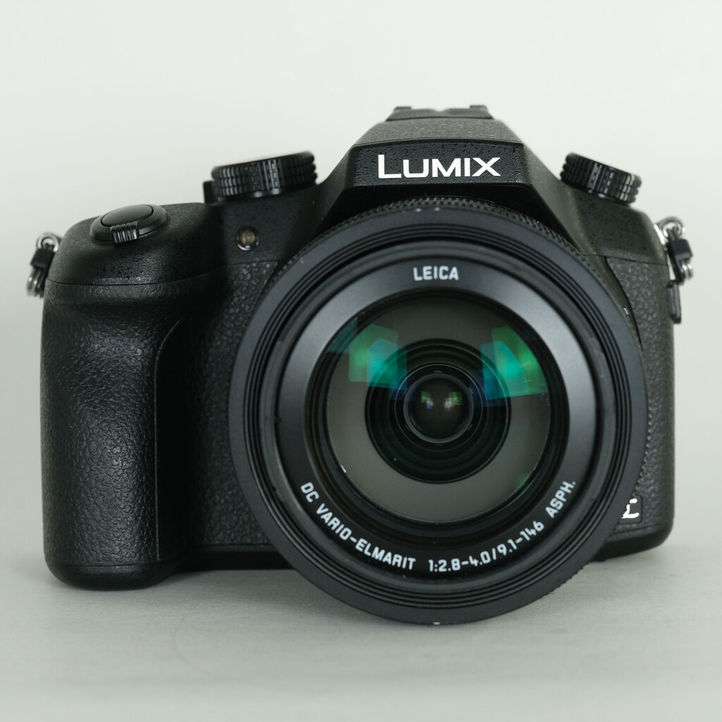 Panasonic LUMIX DMC-FZ1000