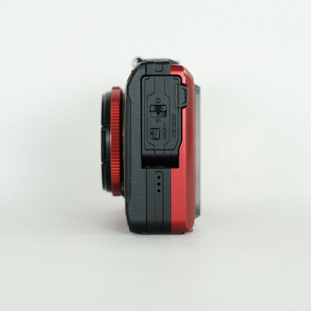 【使用済み美品】OM SYSTEM TG-7 レッド OM SYSTEM [新品]OM オーエムシステム Tough TG-7 レッド
