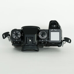 FUJIFILM X-H1 FUJIFILM X-H1