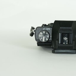 OLYMPUS OM-D E-M5 ボディ ブラック