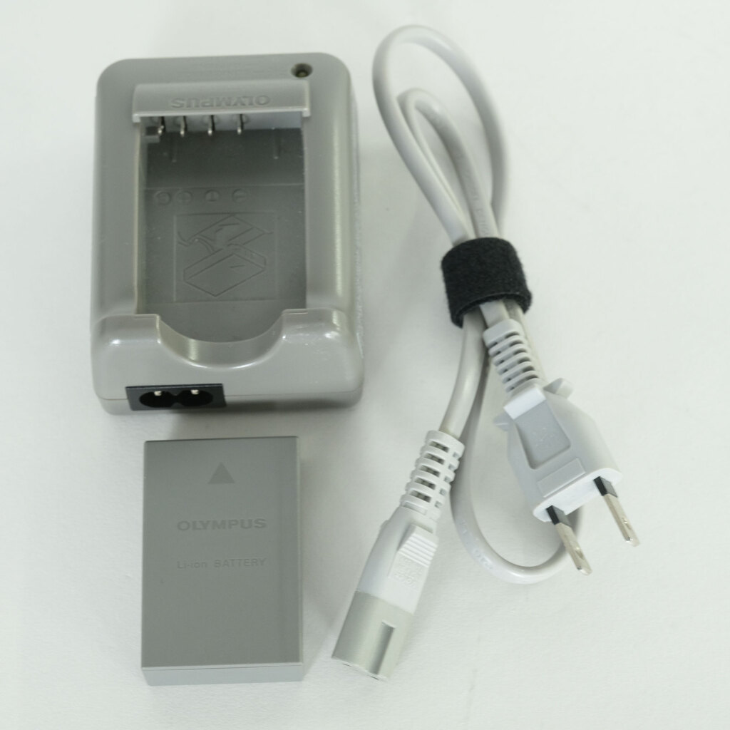 OLYMPUS OM-D E-M10 Mark II OLYMPUS OM-D E-M10 Mark II