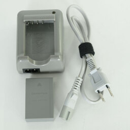 OLYMPUS OM-D E-M10 Mark II OLYMPUS OM-D E-M10 Mark II