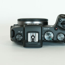 Canon EOS RP Canon EOS RP