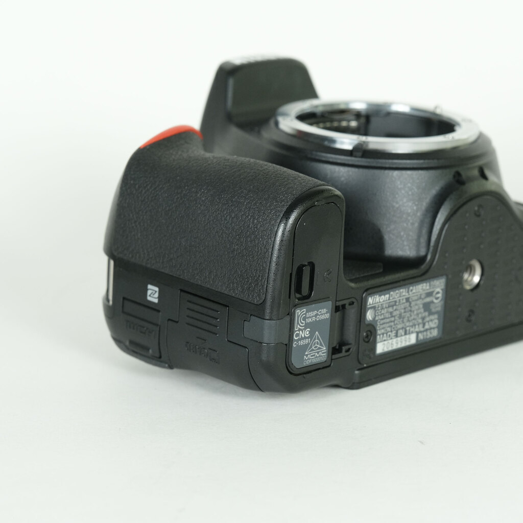 Nikon D5600 Nikon D5600