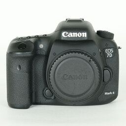 Canon EOS 7D Mark II