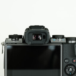 Canon EOS M5 Canon EOS M5