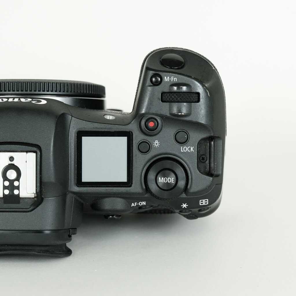 Canon EOS R5 Canon EOS R5