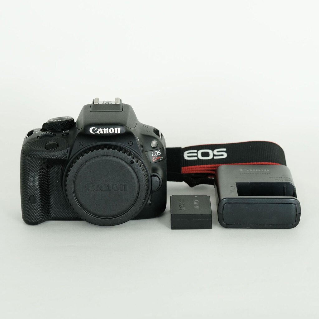 Canon EOS Kiss X7 Canon EOS Kiss X7