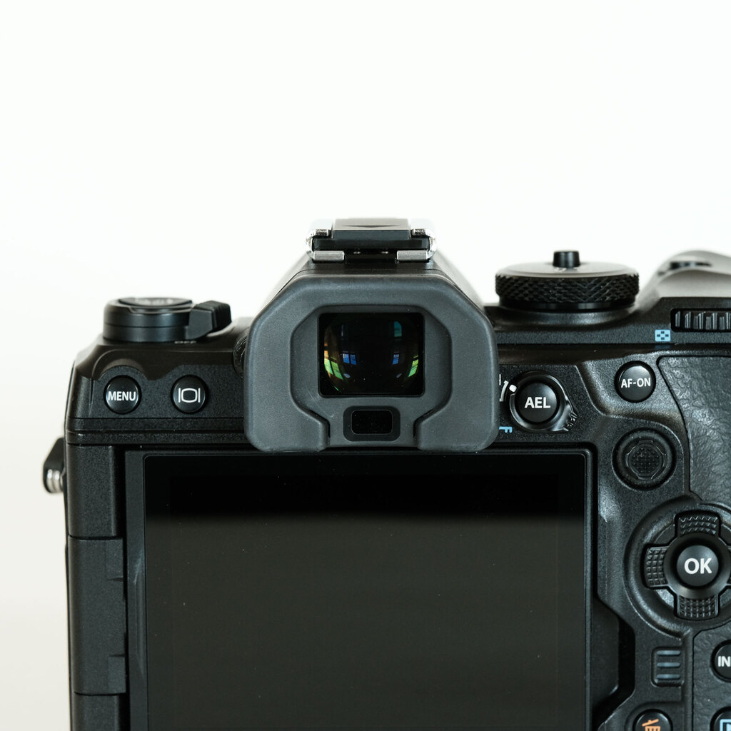 OM SYSTEM OM-1 OM SYSTEM OM-1