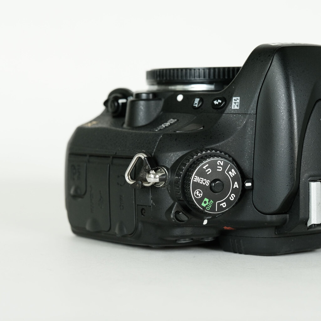 ジャンク品★Nikon D600 ボディ★43524 ジャンク品☆Nikon D600 ボディ☆43524