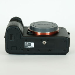 SONY α7R III(ILCE-7RM3) SONY α7R III(ILCE-7RM3)