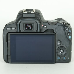 Canon EOS Kiss X9