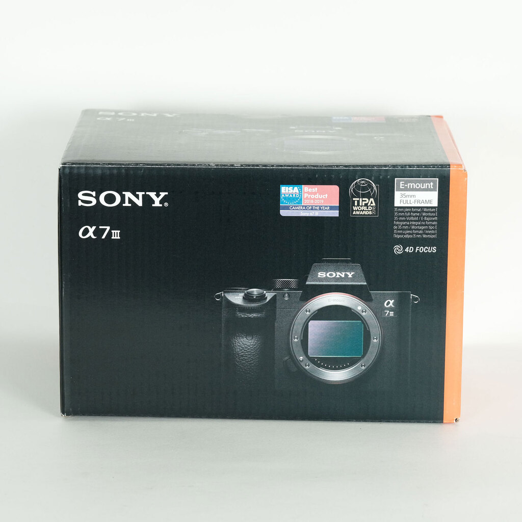 SONY α7 III(ILCE-7M3) SONY α7 III(ILCE-7M3)