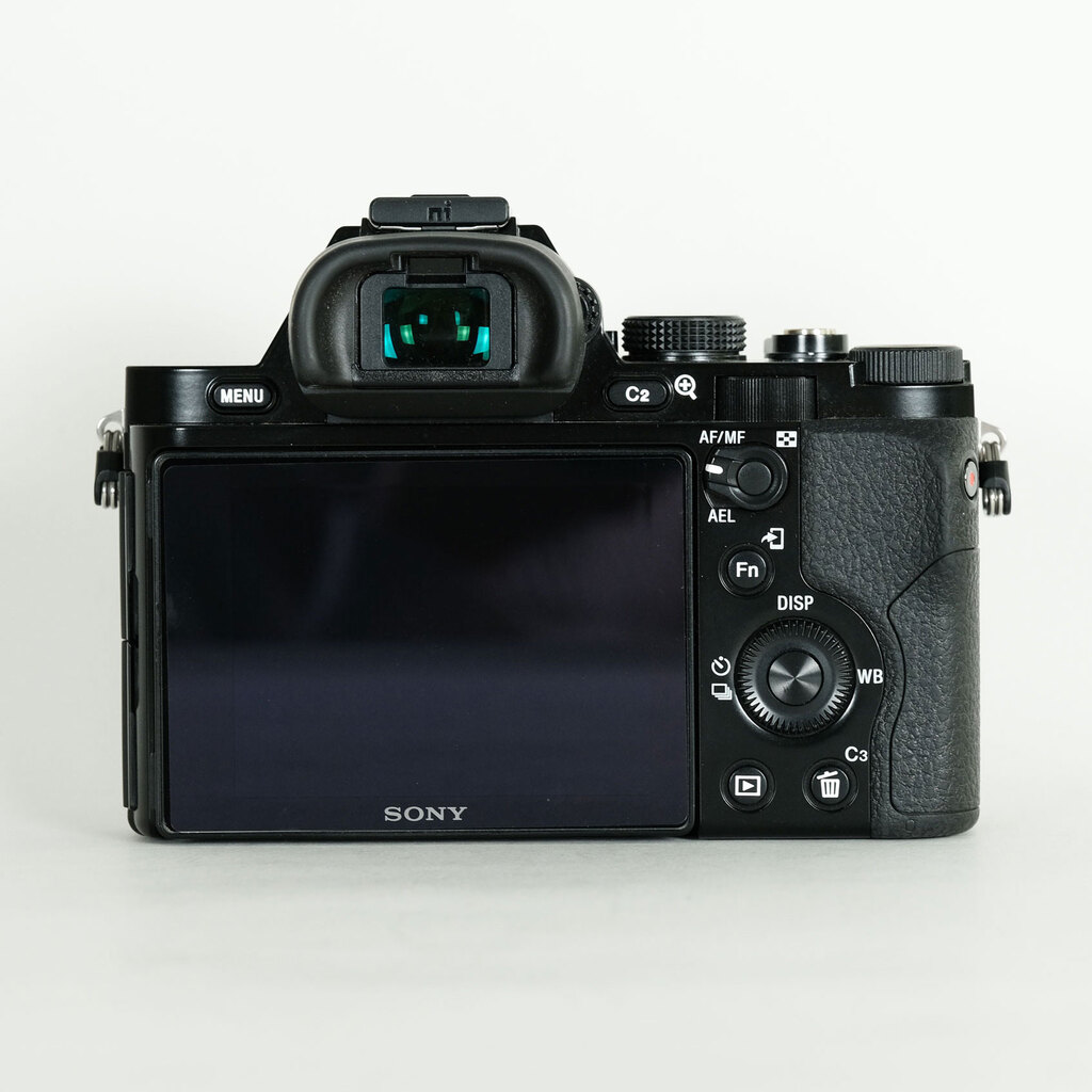 SONY α7(ILCE-7) SONY α7(ILCE-7)