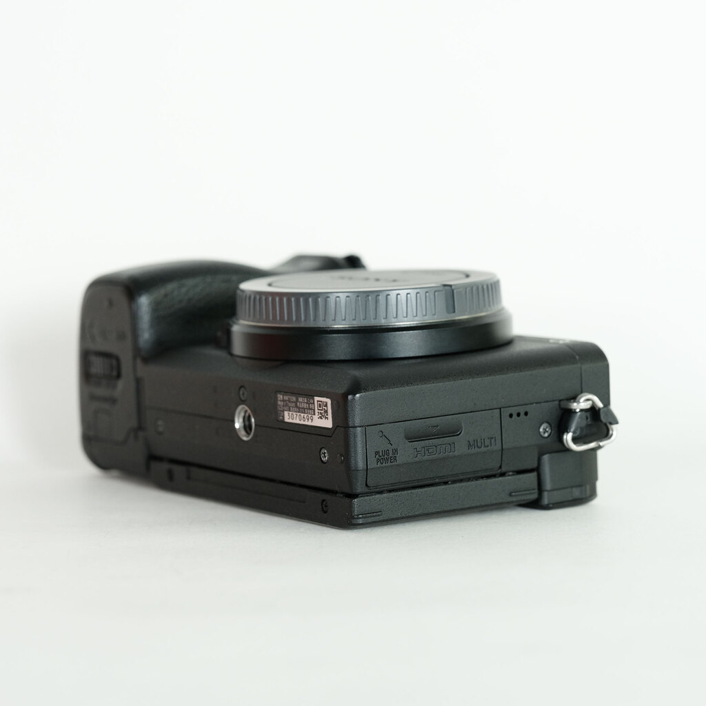 SONY α6400(ILCE-6400) SONY α6400(ILCE-6400)