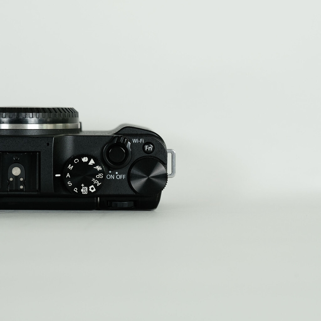 FUJIFILM X-M1 ボディ ブラックの出品 | ONE SCENE（ワンシーン）